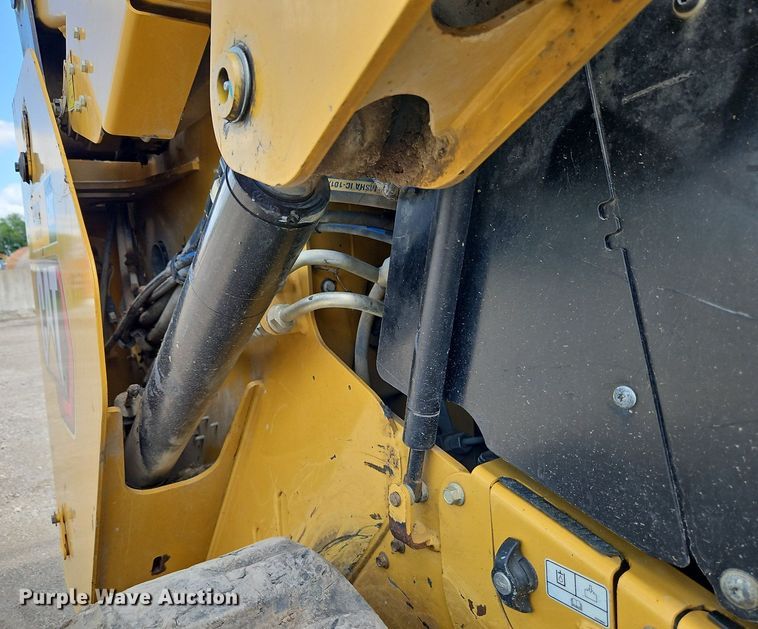 image for item DR8632 2019 Caterpillar  299D3 tracked skid steer loader