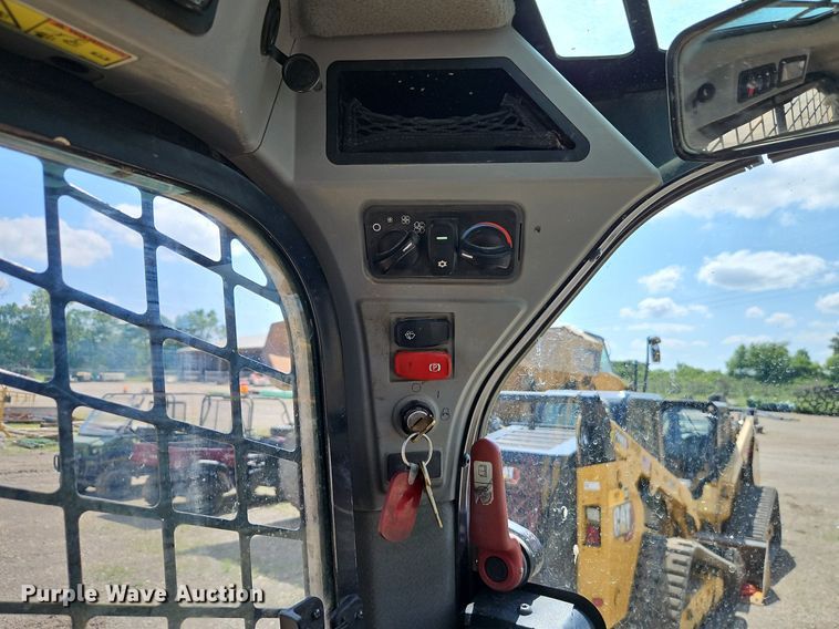 image for item DR8632 2019 Caterpillar  299D3 tracked skid steer loader