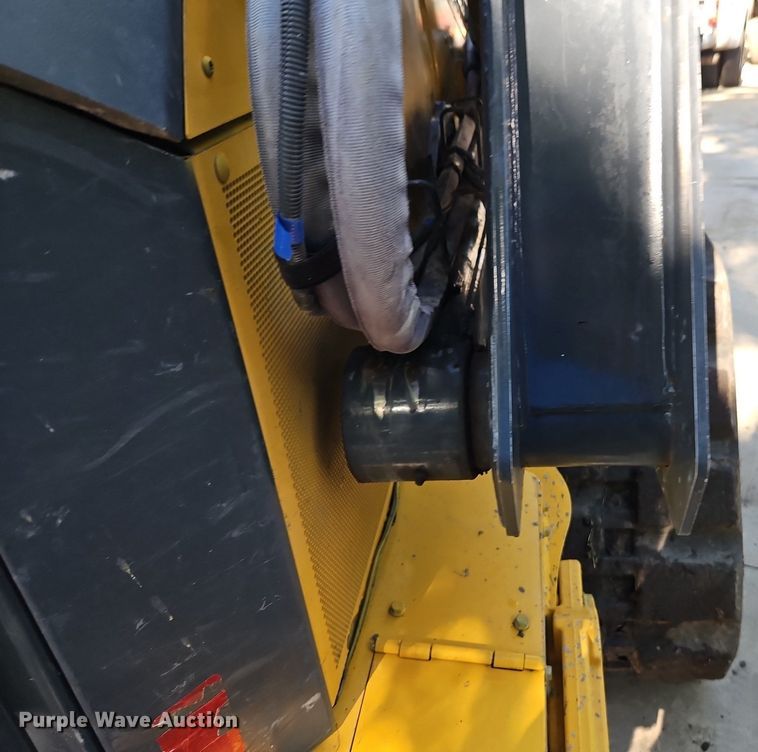 image for item DR8643 2020 John Deere 331G tracked skid steer loader