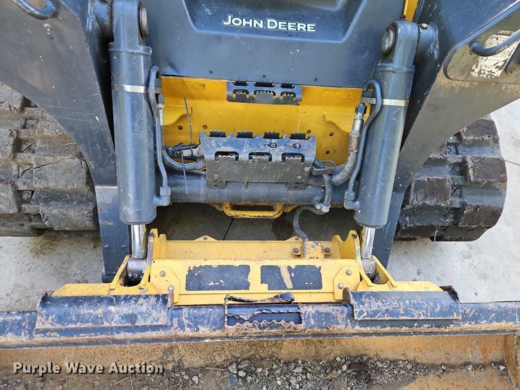image for item DR8643 2020 John Deere 331G tracked skid steer loader