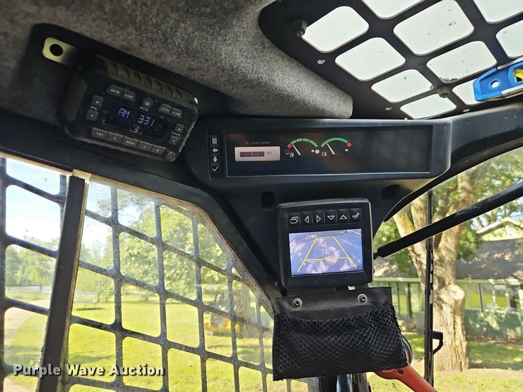 image for item DR8643 2020 John Deere 331G tracked skid steer loader