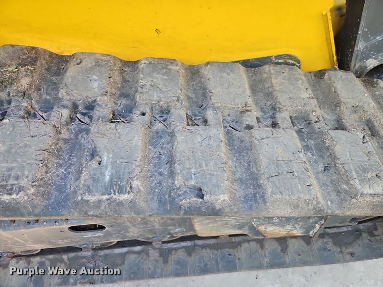 image for item DR8643 2020 John Deere 331G tracked skid steer loader