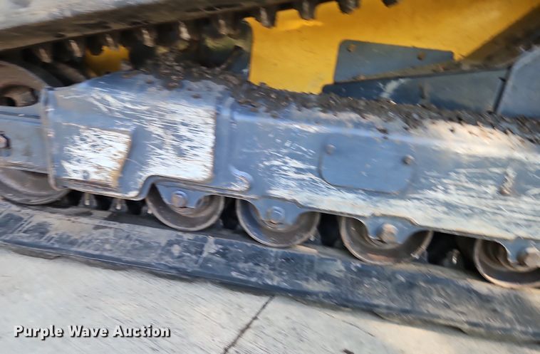 image for item DR8643 2020 John Deere 331G tracked skid steer loader