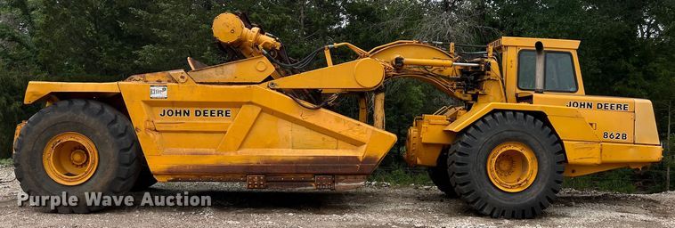 image for item DS3109 1989 John Deere  862B elevating scraper