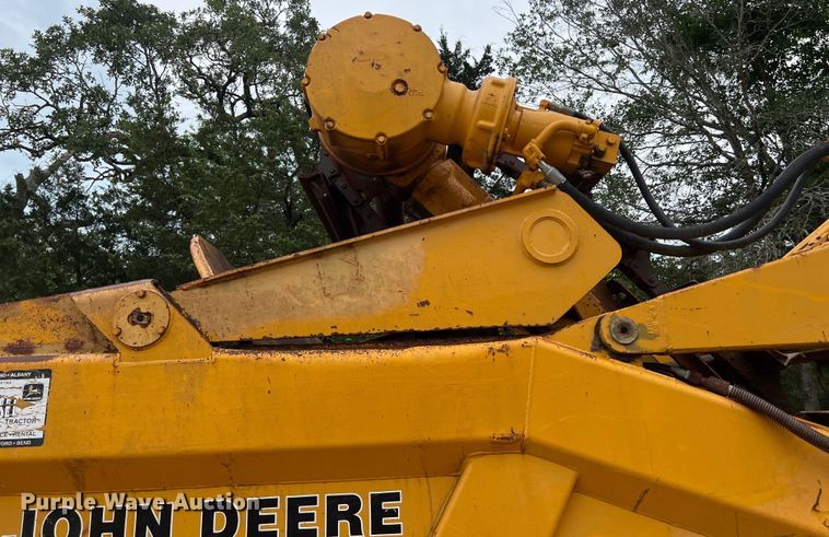 image for item DS3109 1989 John Deere  862B elevating scraper