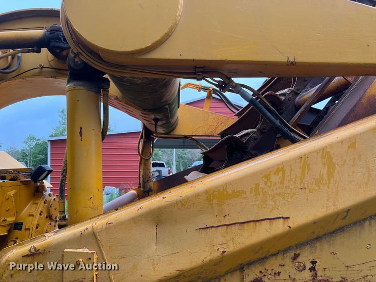 image for item DS3109 1989 John Deere  862B elevating scraper