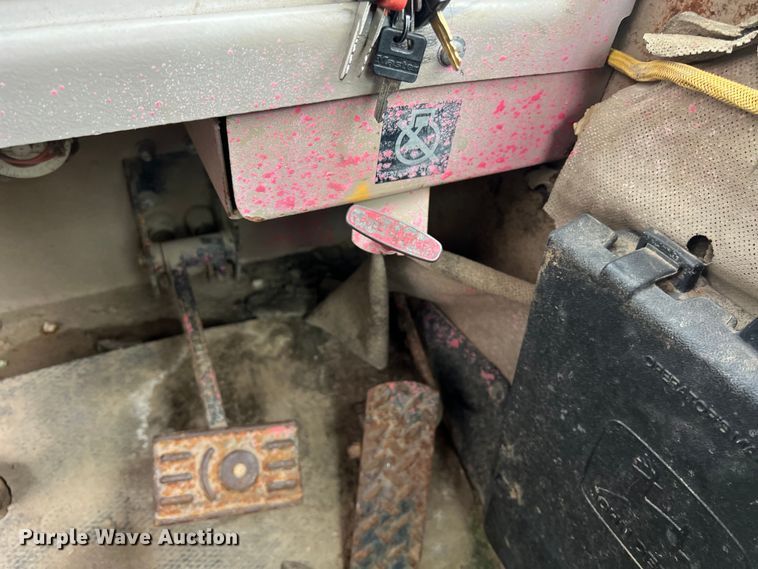 image for item DS3109 1989 John Deere  862B elevating scraper