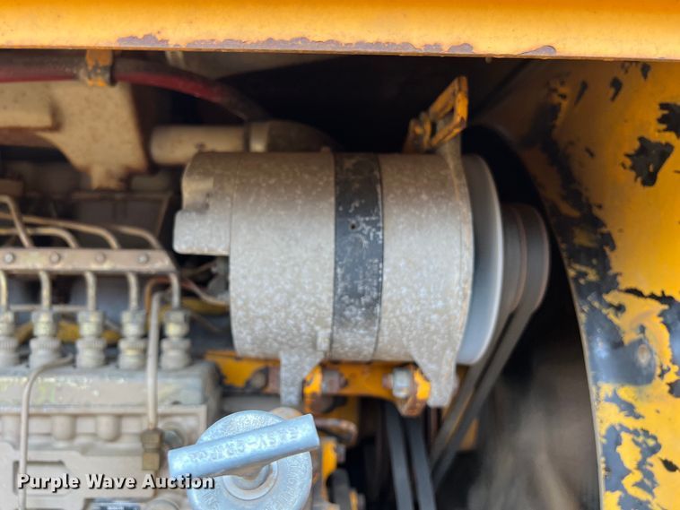 image for item DS3109 1989 John Deere  862B elevating scraper