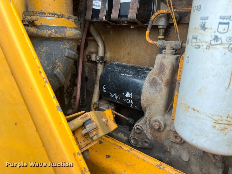 image for item DS3109 1989 John Deere  862B elevating scraper