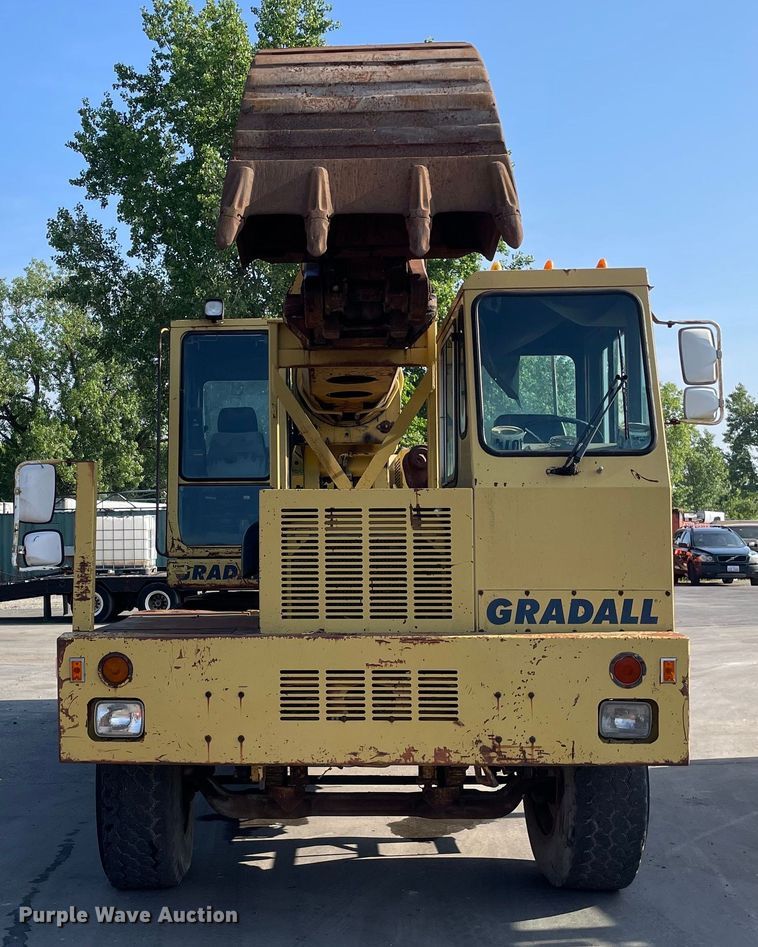 image for item DS5509 1994 Gradall XL4100 wheeled excavator