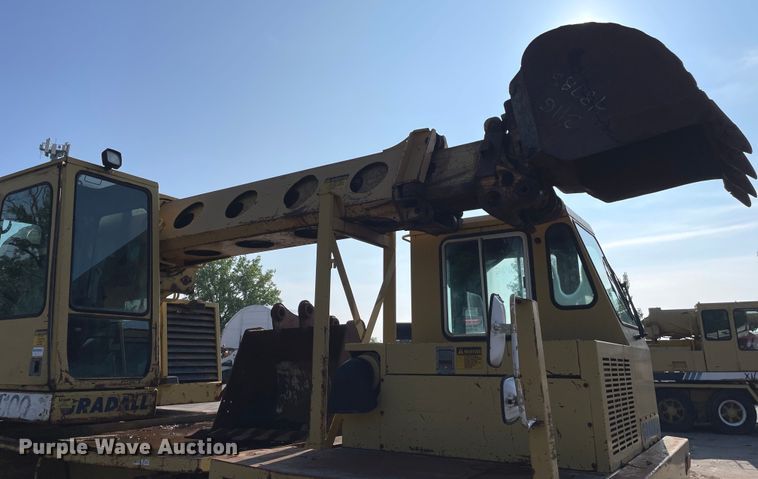 image for item DS5509 1994 Gradall XL4100 wheeled excavator