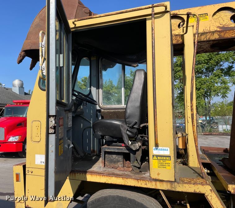 image for item DS5509 1994 Gradall XL4100 wheeled excavator