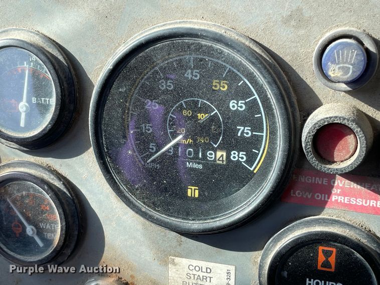 image for item DS5509 1994 Gradall XL4100 wheeled excavator