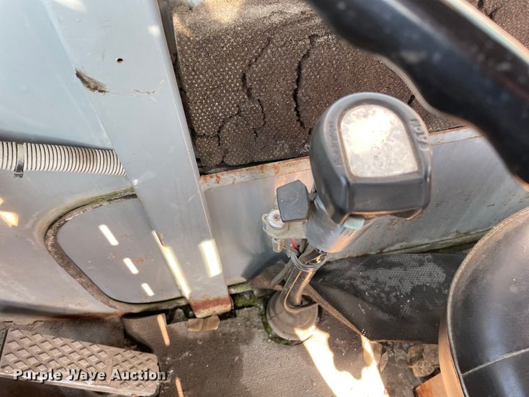 image for item DS5509 1994 Gradall XL4100 wheeled excavator