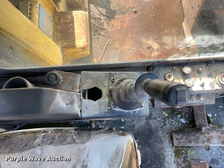 image for item DS5509 1994 Gradall XL4100 wheeled excavator