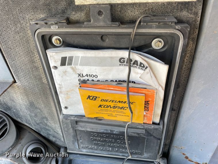 image for item DS5509 1994 Gradall XL4100 wheeled excavator