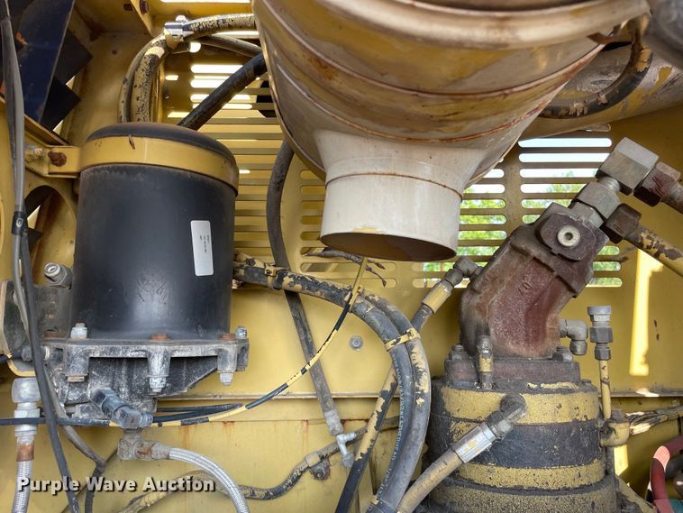 image for item DS5509 1994 Gradall XL4100 wheeled excavator