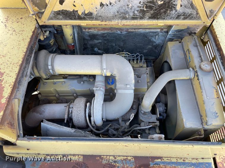 image for item DS5509 1994 Gradall XL4100 wheeled excavator