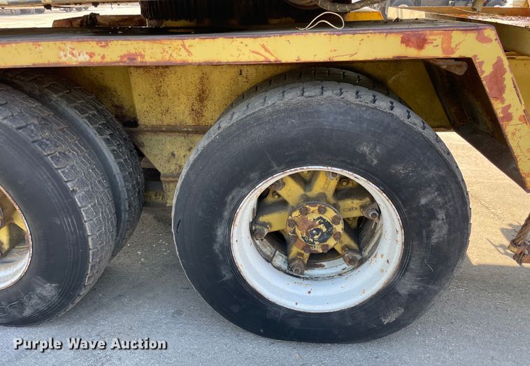 image for item DS5509 1994 Gradall XL4100 wheeled excavator