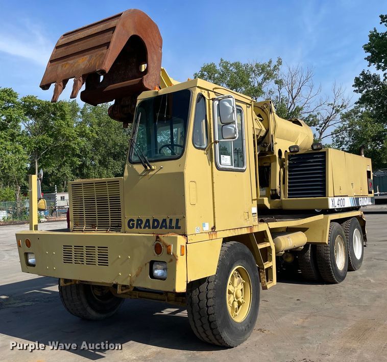 image for item DS5510 1997 Gradall XL4100 wheeled excavator