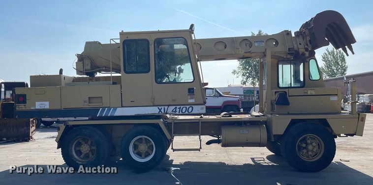 image for item DS5510 1997 Gradall XL4100 wheeled excavator