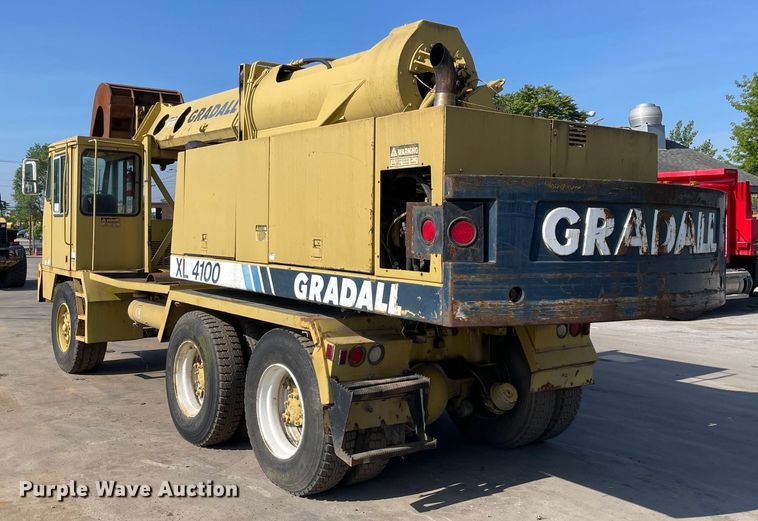 image for item DS5510 1997 Gradall XL4100 wheeled excavator