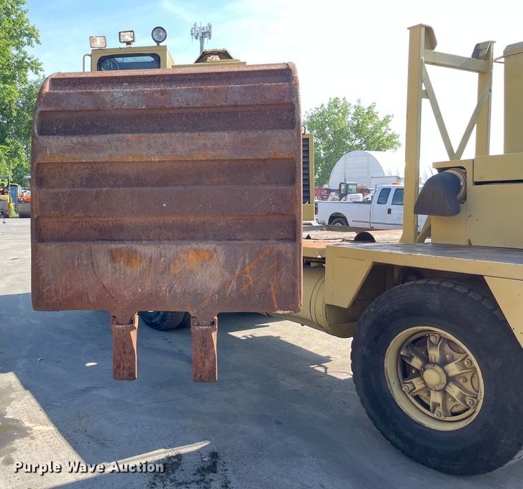 image for item DS5510 1997 Gradall XL4100 wheeled excavator