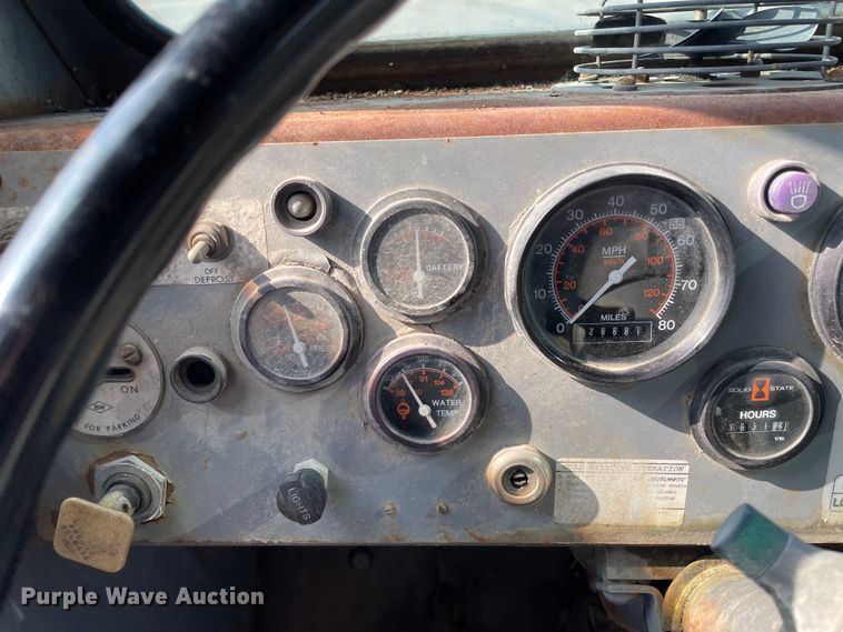 image for item DS5510 1997 Gradall XL4100 wheeled excavator