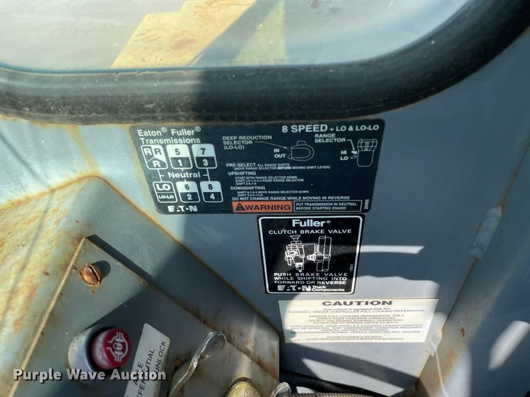 image for item DS5510 1997 Gradall XL4100 wheeled excavator