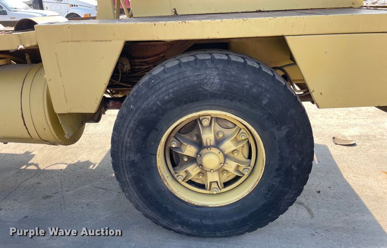 image for item DS5510 1997 Gradall XL4100 wheeled excavator