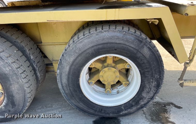 image for item DS5510 1997 Gradall XL4100 wheeled excavator