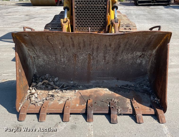 image for item DS5511 1975 John Deere  555-A track loader