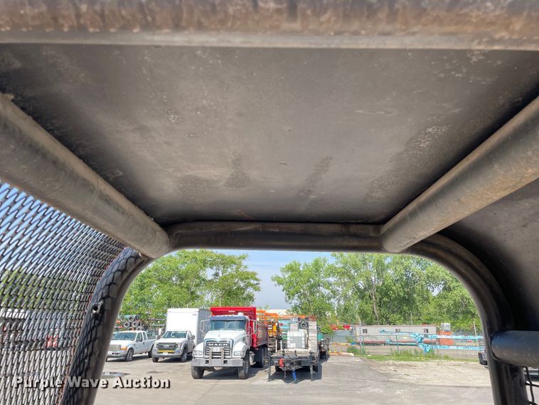 image for item DS5511 1975 John Deere  555-A track loader