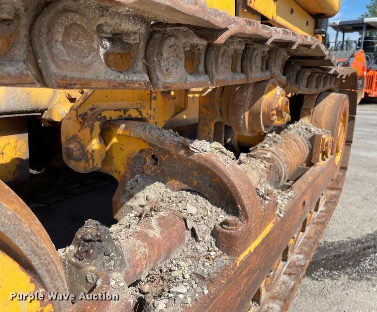 image for item DS5511 1975 John Deere  555-A track loader