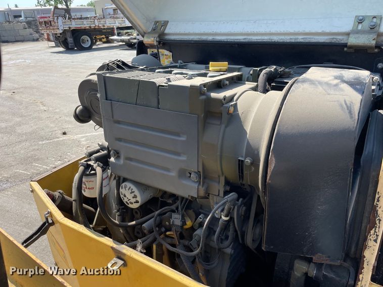 image for item DS5512 2009 Dynapac  CC122 double drum vibratory roller