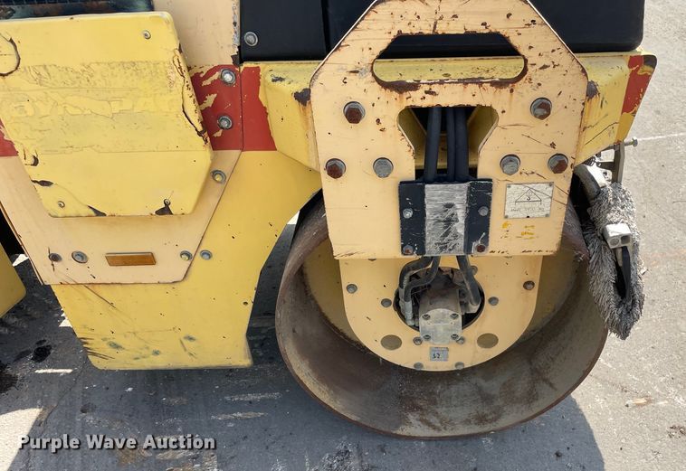 image for item DS5513 Dynapac CC122 double drum vibratory roller