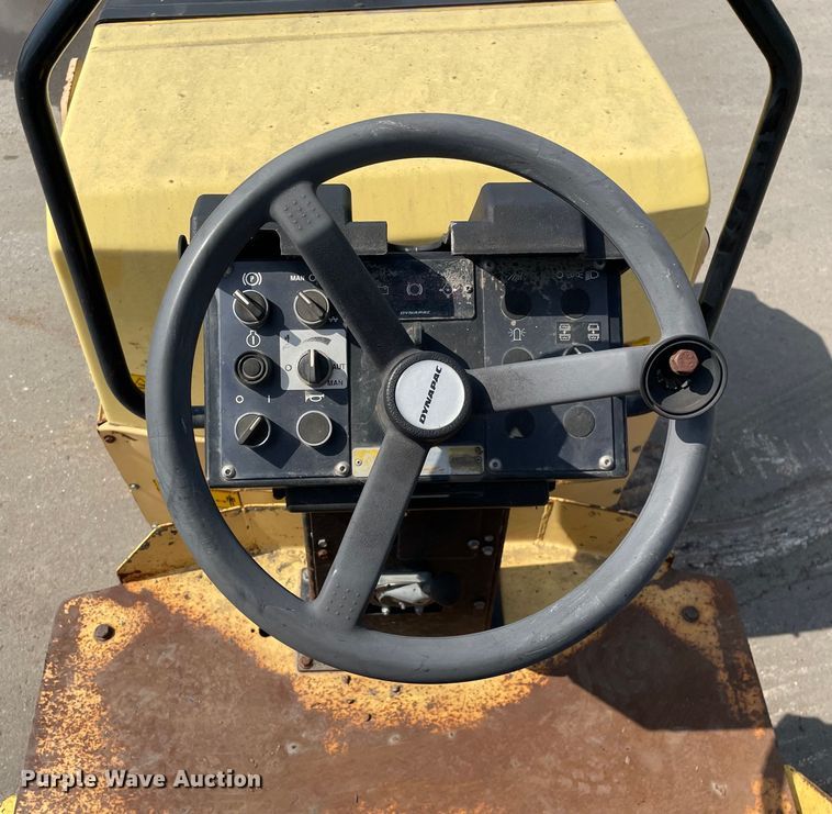 image for item DS5513 Dynapac CC122 double drum vibratory roller