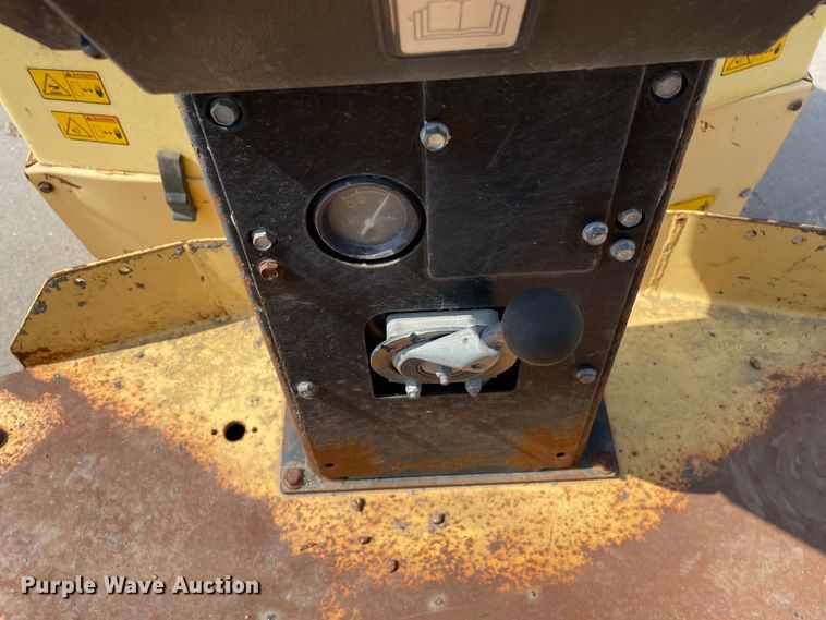 image for item DS5513 Dynapac CC122 double drum vibratory roller