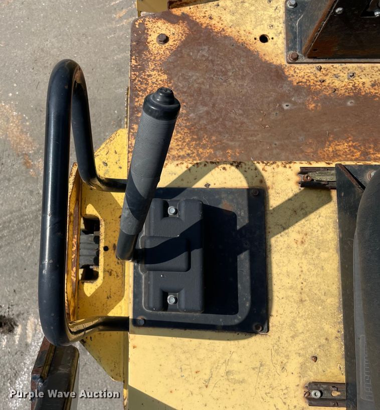 image for item DS5513 Dynapac CC122 double drum vibratory roller