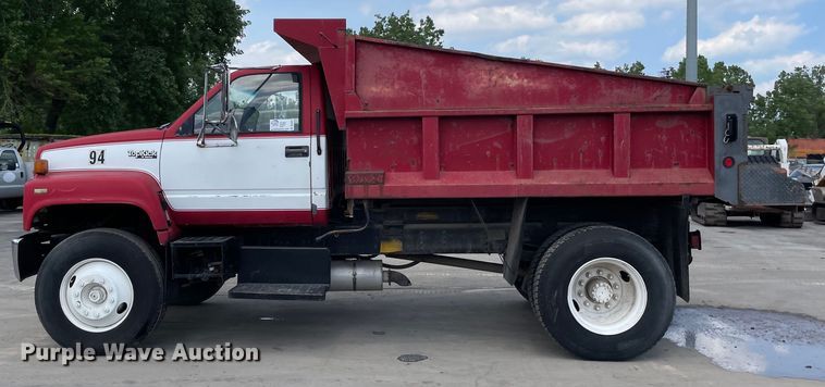 image for item DS5521 1990 GMC TopKick  dump truck