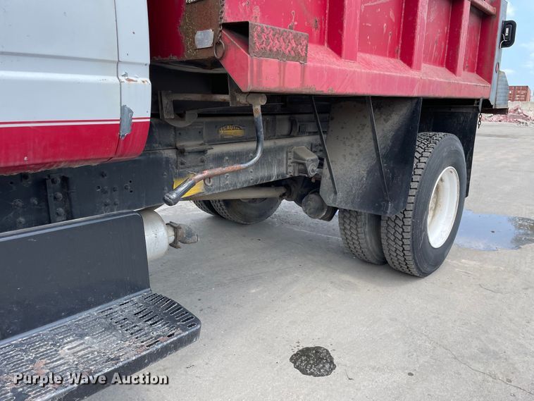 image for item DS5521 1990 GMC TopKick  dump truck