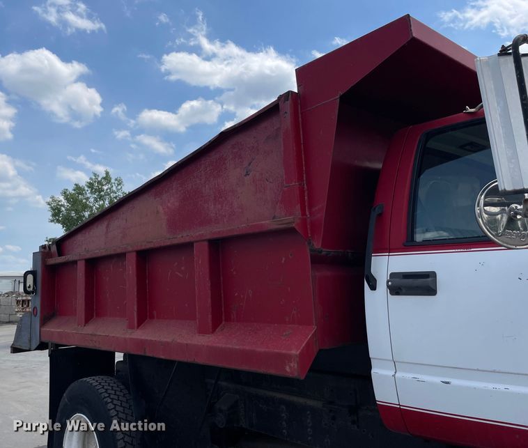 image for item DS5521 1990 GMC TopKick  dump truck