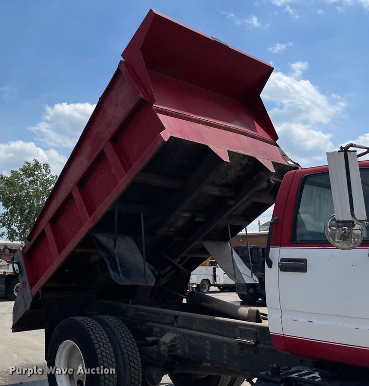 image for item DS5521 1990 GMC TopKick  dump truck