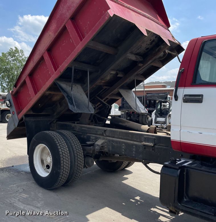 image for item DS5521 1990 GMC TopKick  dump truck