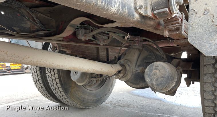 image for item DS5521 1990 GMC TopKick  dump truck