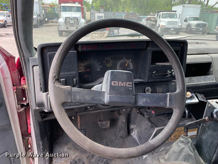image for item DS5521 1990 GMC TopKick  dump truck
