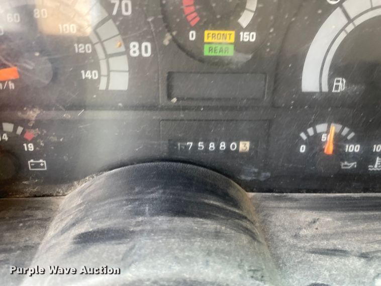 image for item DS5521 1990 GMC TopKick  dump truck