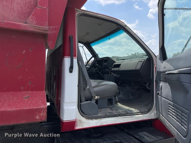 image for item DS5521 1990 GMC TopKick  dump truck