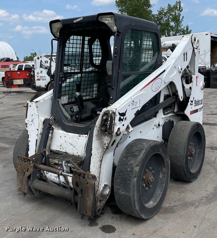 image for item DS5522 2011 Bobcat  S650 skid steer loader