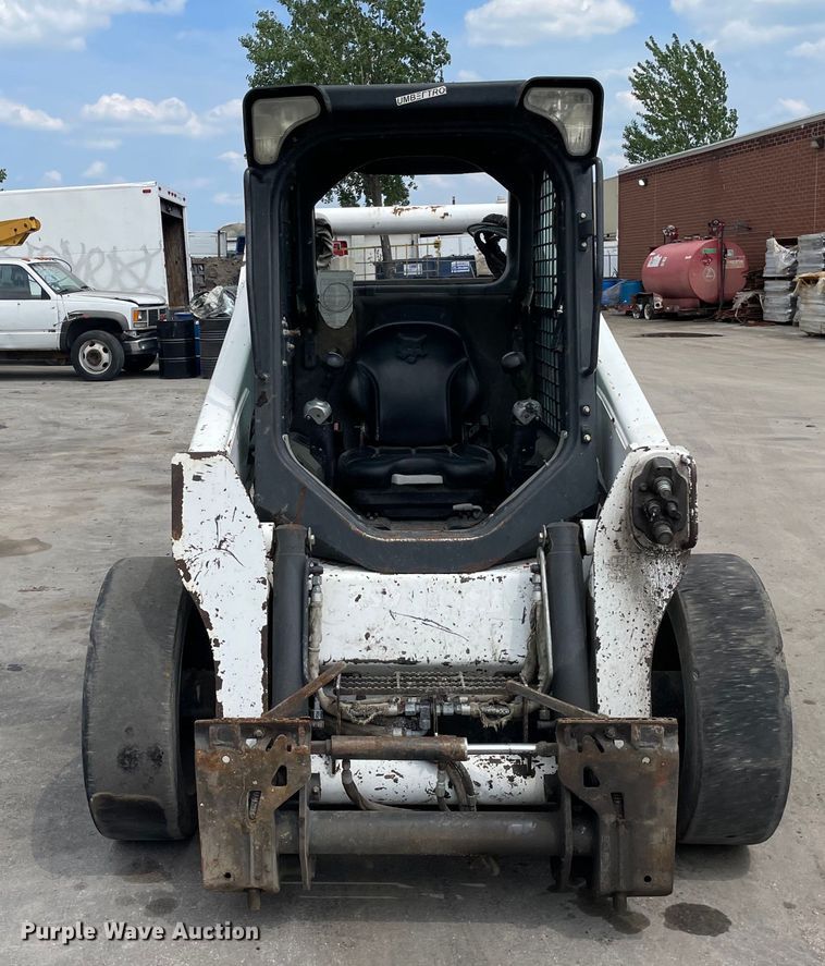 image for item DS5522 2011 Bobcat  S650 skid steer loader